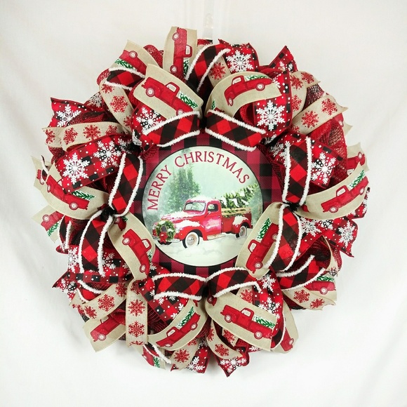 *SOLD* Merry Christmas Farm Truck Welcome Wreath - Picture 6 of 6